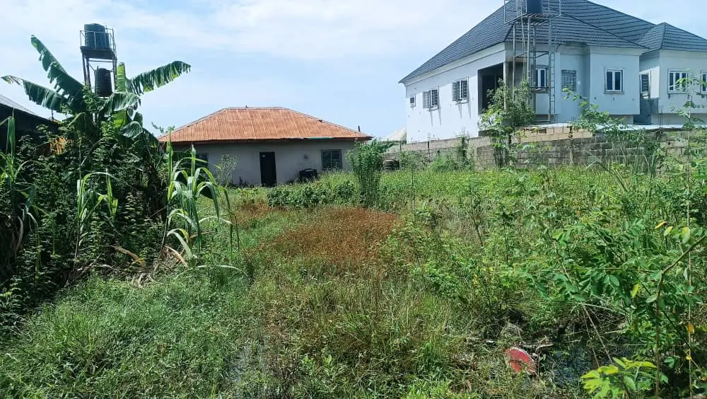 A full plot of land with 3 bedroom bungalow